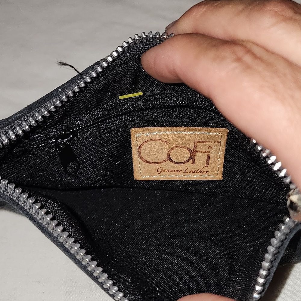 Cofi black metallic leather wristlet pouch - Picture 6 of 9